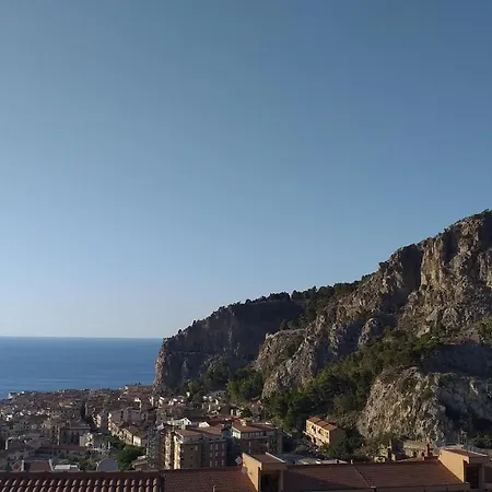 La Casetta Di Laura 別荘
